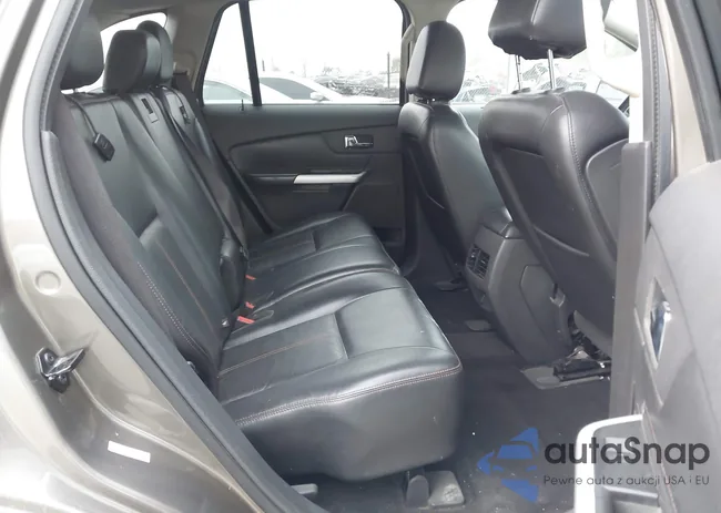 2FMDK3JC5DBB30572: 44337356