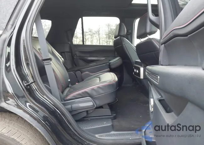 1FMJU2A83PEA37092: 44337368