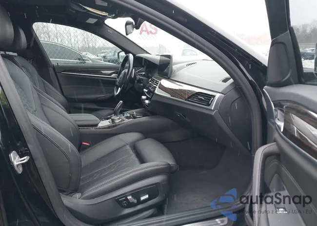 WBA13BJ06MCF65198: 44337371