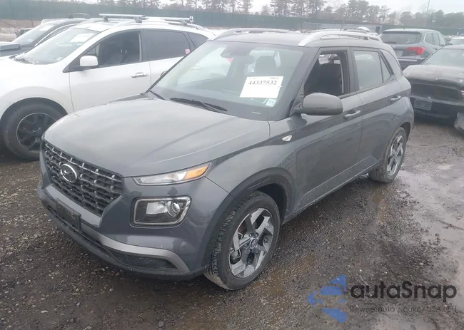 KMHRC8A3XRU330123: 44337532