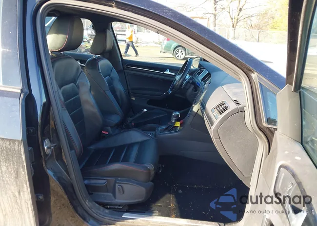 3VW447AU5GM013217: 44336672