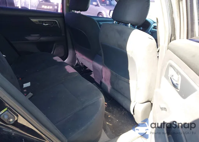 1N4AL3AP6EC101225: 44336777