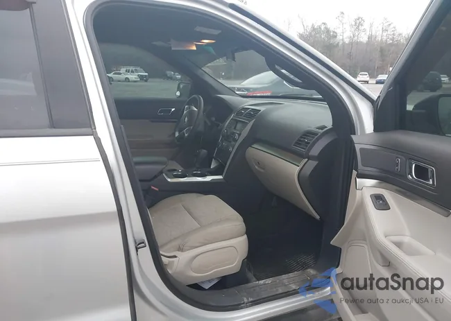 1FMHK7B89CGA42943: 44336853