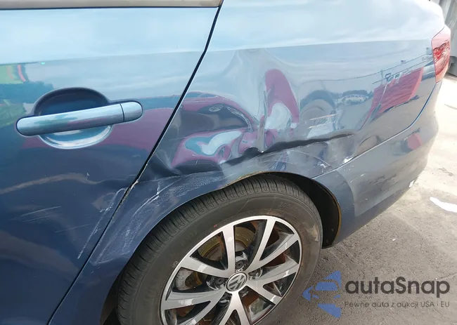 3VWD67AJ2GM307433: 44336880