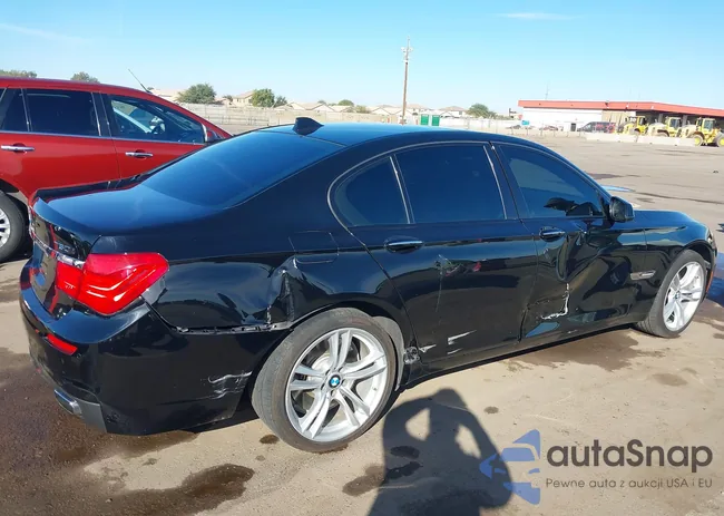 WBAKA8C55CCY37533: 44336946