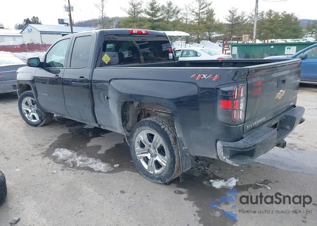 1GCVKPEH0JZ353231: 44337970