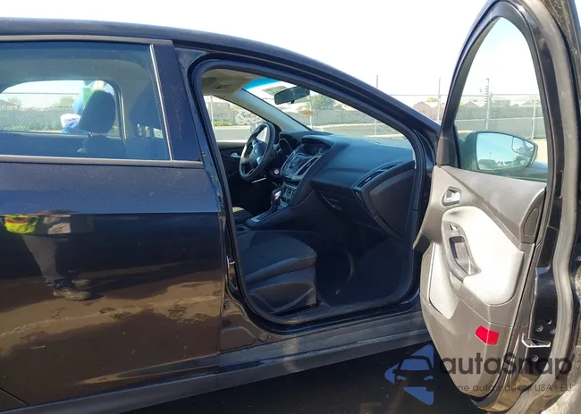 1FADP3F24DL182142: 44337976