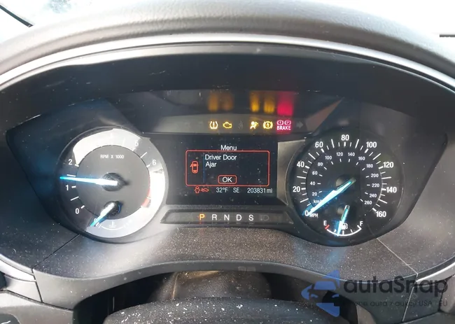 3FA6P0H9XER301056: 44338076