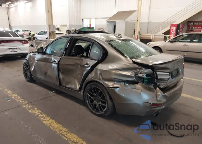 WBA8E5G56GNT93936: 44338216