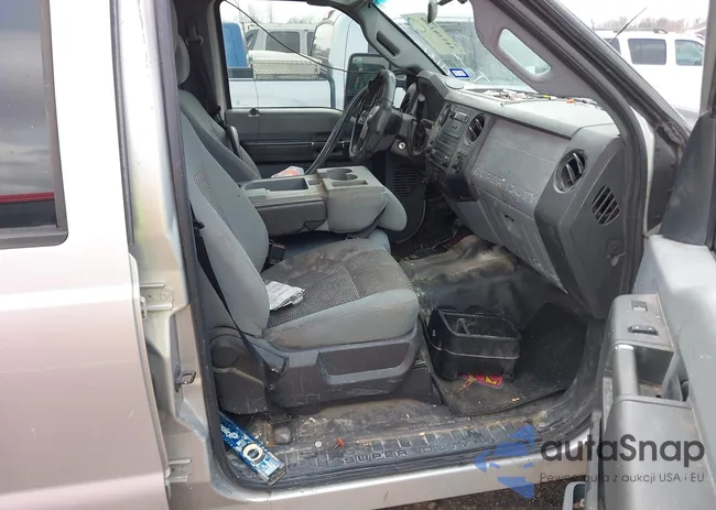 1FT7W2BT9CEC11317: 44338230