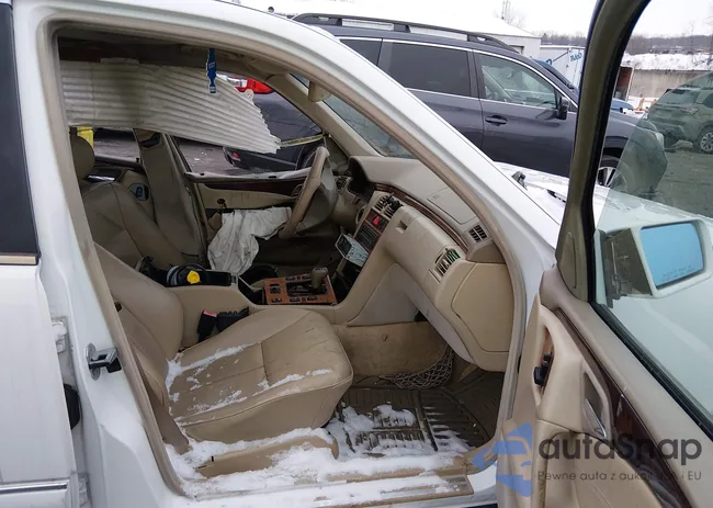 WDBJF65H5XA855915: 44338468