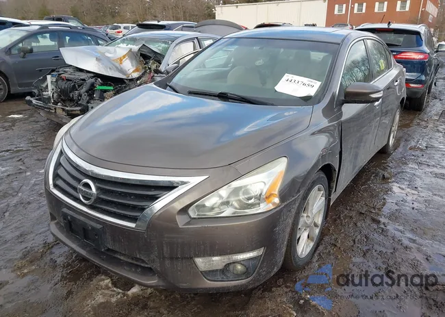 1N4AL3AP9FC444449: 44337659