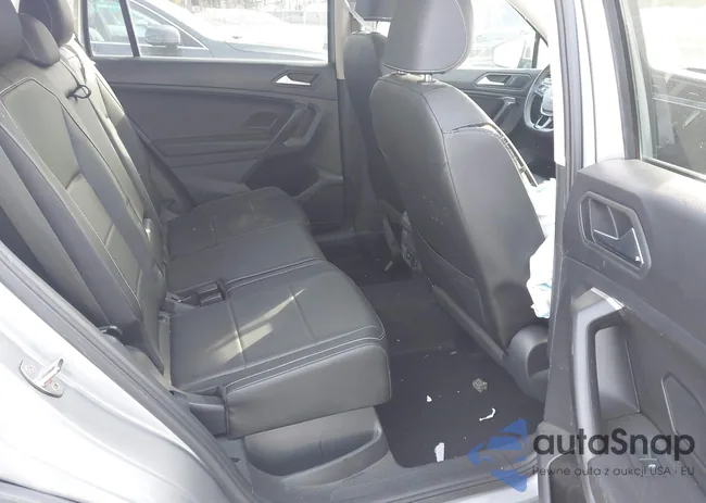 3VV2B7AX7MM076942: 44339104