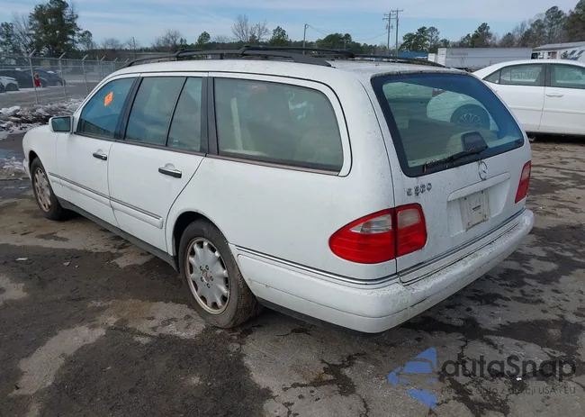 WDBJH65F9XA896976: 44339116