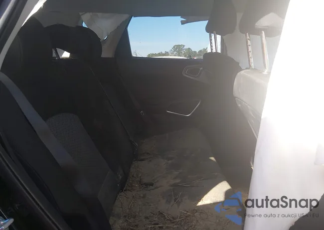 KNDJ23AU7S7926956: 44339262