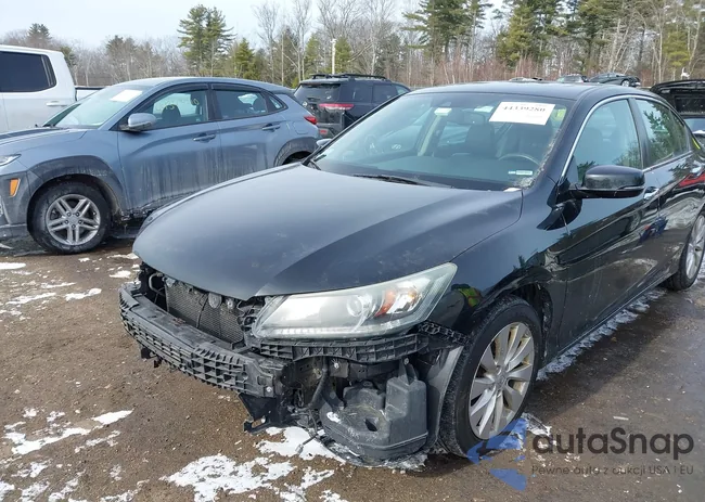 1HGCR2F85FA040218: 44339280