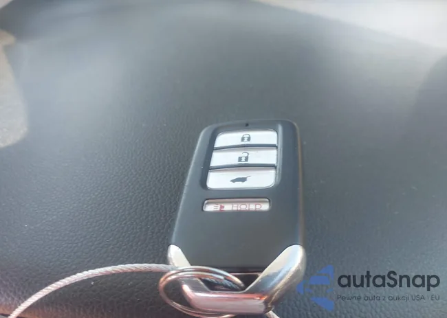 3HGGK5H84KM701030: 44339304