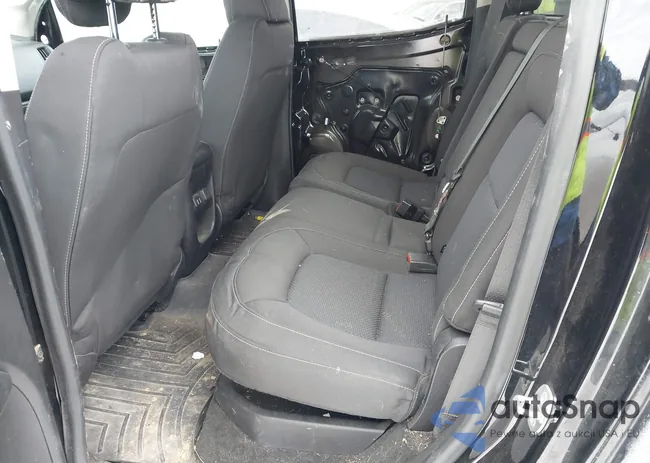 1GCGSCEN4J1313577: 44339394