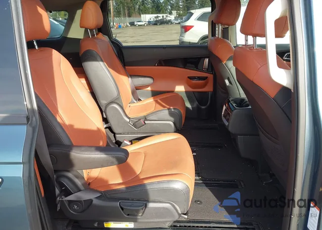 KNDNE5H37R6301667: 44339446