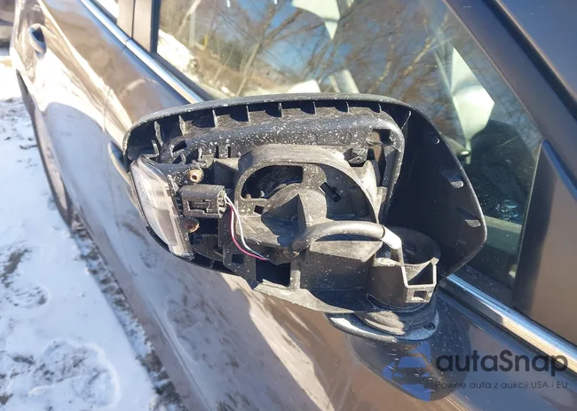 3MZBM1M71FM190775: 44339487