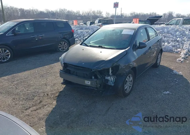 1G1JC5SH9F4124547: 44339507