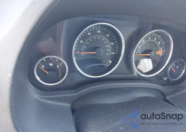 1C4NJDEB4GD731103: 44339521