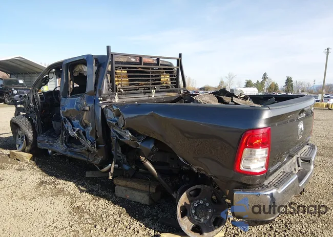 3C6UR5DJXNG306298: 44339557