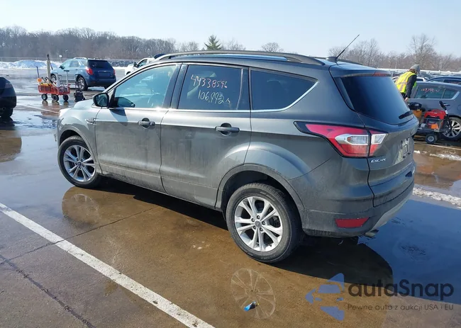 1FMCU0GD6JUB40702: 44338596