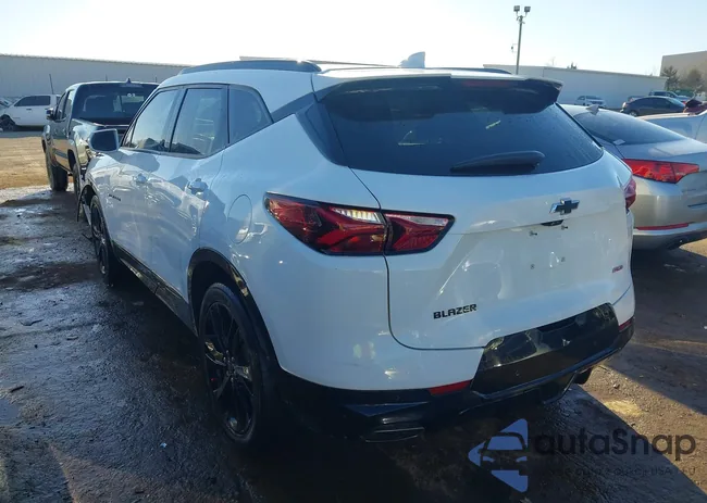 3GNKBERS0KS686287: 44338609