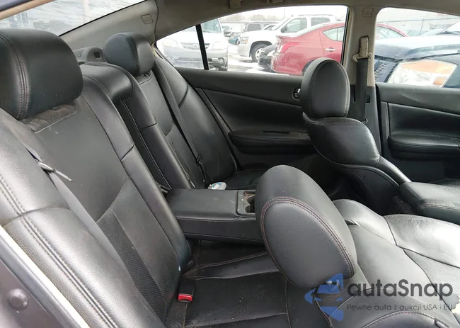 1N4AA5AP7EC473027: 44338652