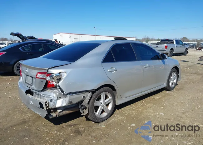 4T1BF1FK4DU259008: 44338749