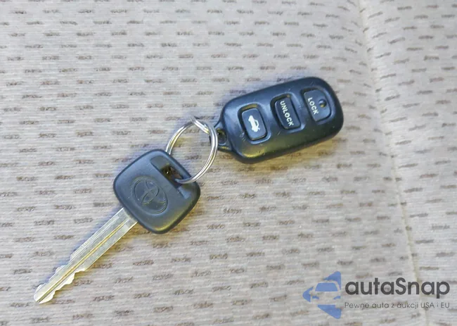 4T1BE32K63U760789: 44338750