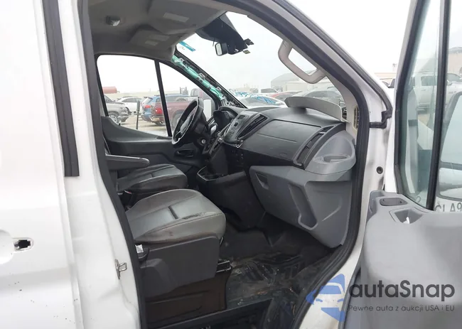 1FTYR1YM6GKA72440: 44338800