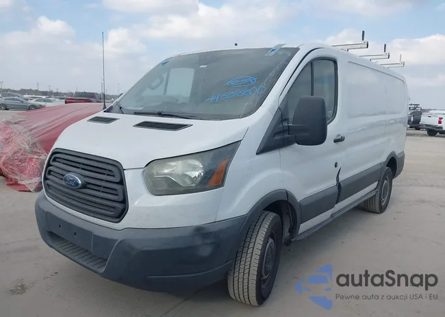 1FTYR1YM6GKA72440: 44338800