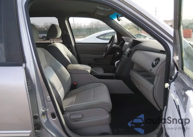 5FNYF3H45BB017293: 44338804