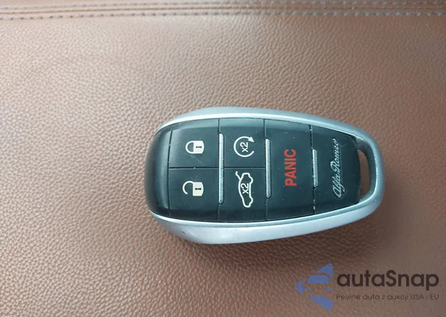 ZARFAEDN4H7556878: 44338878