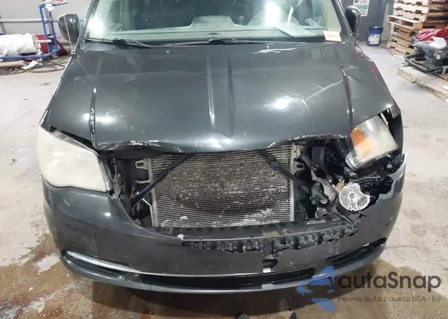 2C4RC1BG9CR410949: 44340086