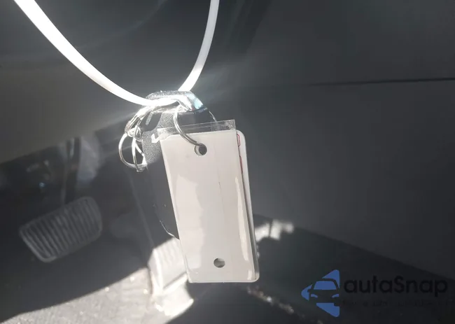 5XYK33AF5PG106873: 44340140