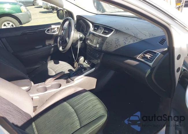 3N1AB7AP2HY261220: 44340205