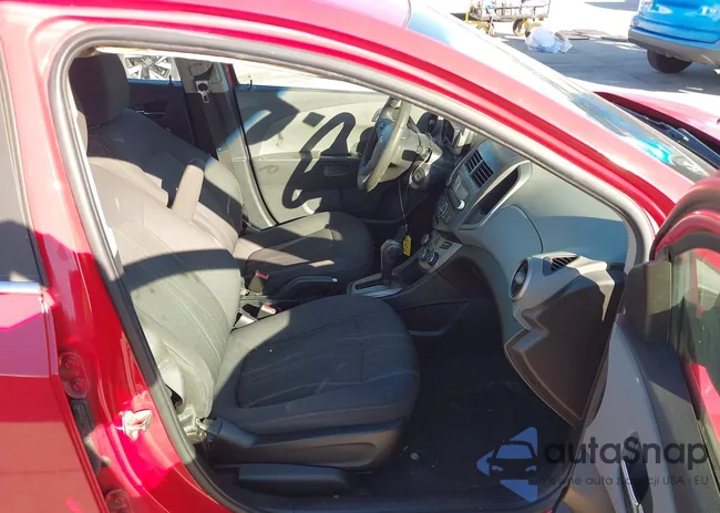 1G1JC5SH4E4159690: 44340219