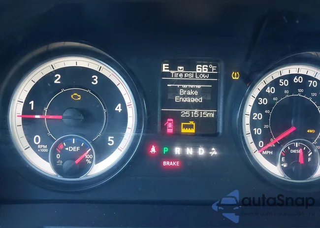 3C6UR5CL6JG127673: 44340272