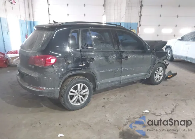 WVGAV7AX5FW614957: 44340370