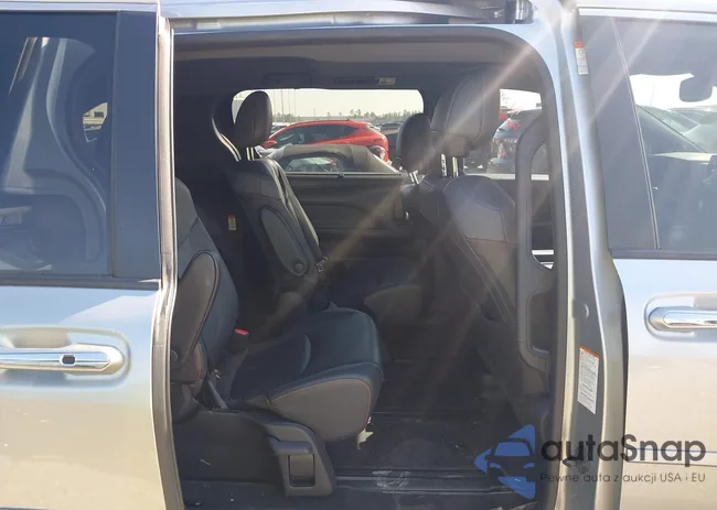 5TDDRKEC6MS060552: 44339776