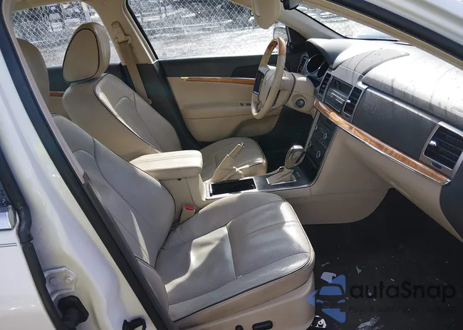 3LNHL2GC0AR641118: 44339852