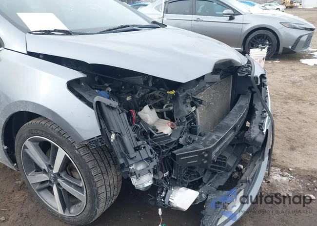 3KPFL4A80JE242275: 44339900