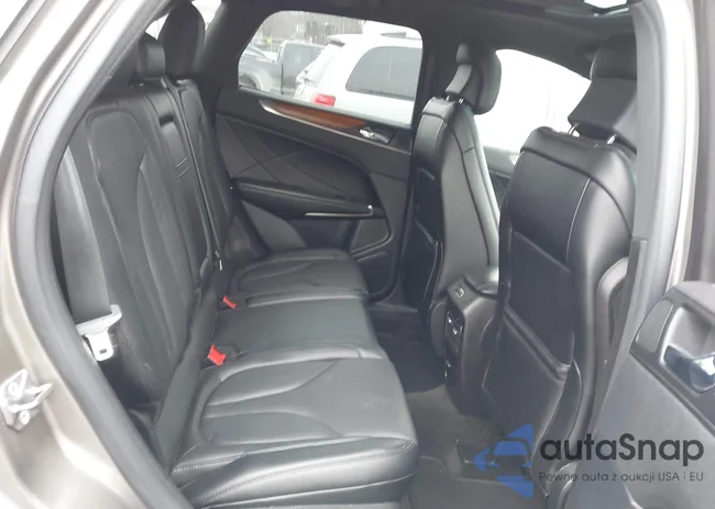 5LMTJ3DH8GUJ20863: 44339917