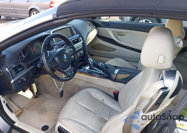 WBALW7C58CC618436: 44339939