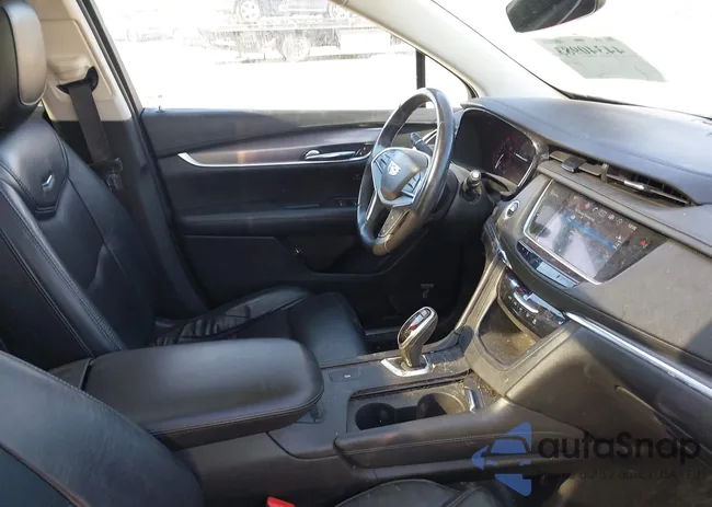 1GYKNBRS7HZ152207: 44340983