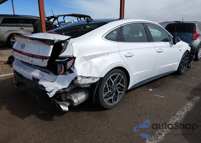 KMHL14JC7NA241190: 44341384