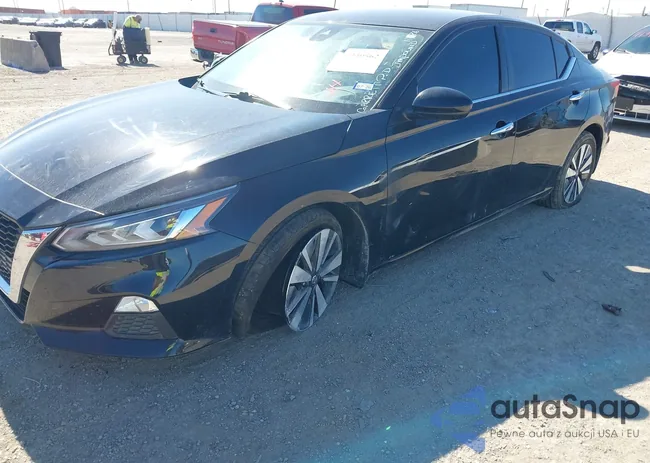 1N4BL4DV4NN377945: 44340562